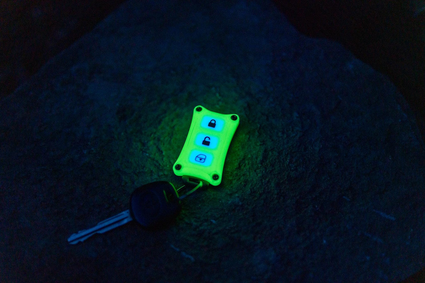Glow Key Fob for 4Runner | 1999-2009 | Glow in the Dark